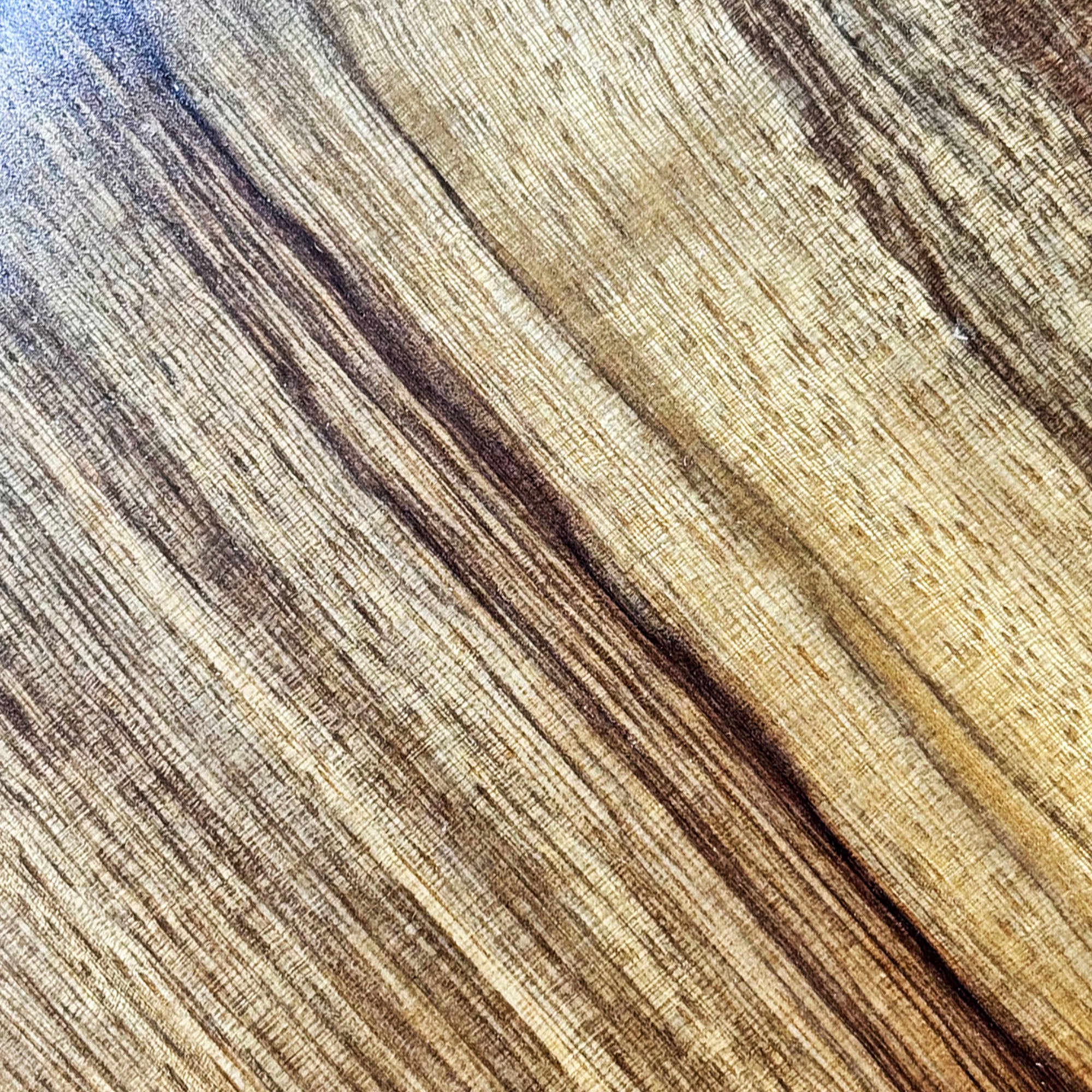 Black Limba grain
